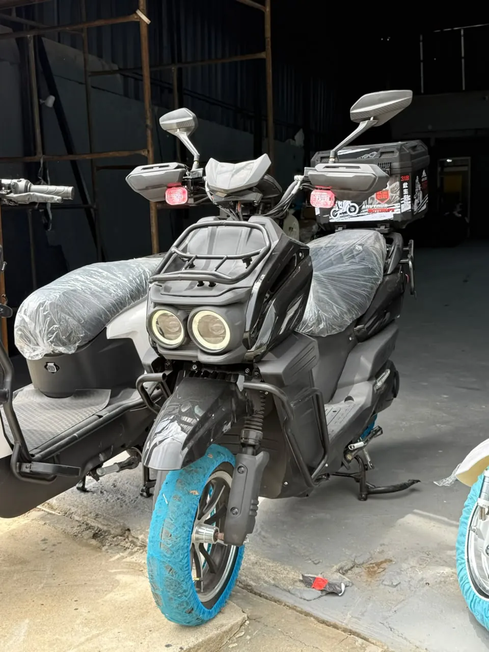 Maxi Preta, moto elétrica da Golden Motors